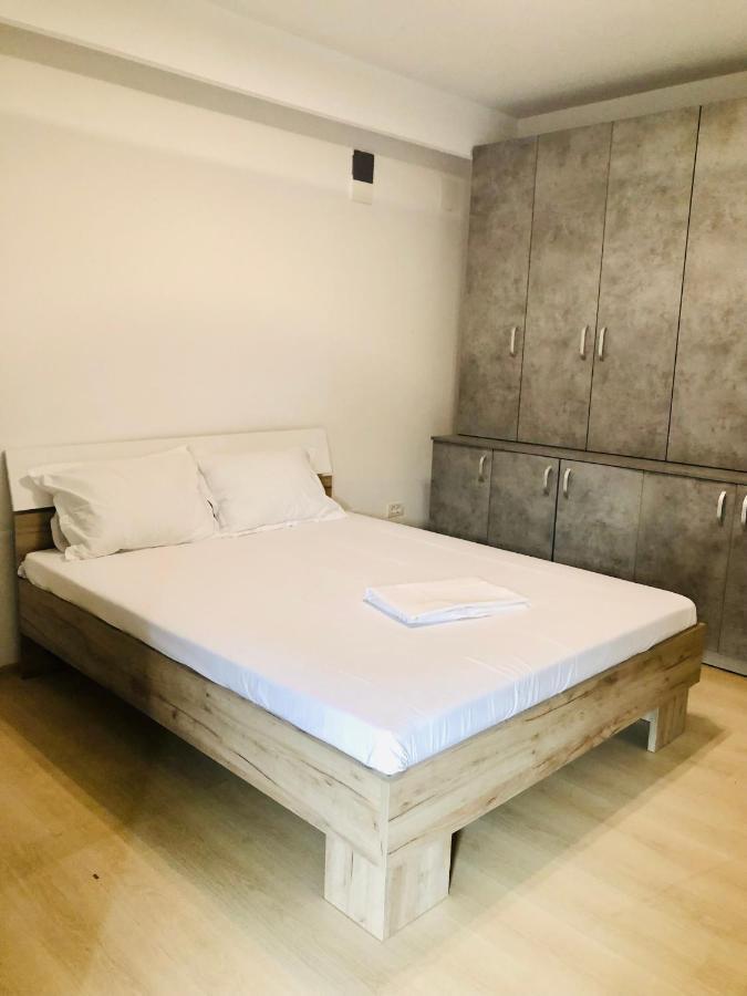 Ultra-Central Modern And Big Apartments In Union Square U41-U44 Timisoara Exterior photo