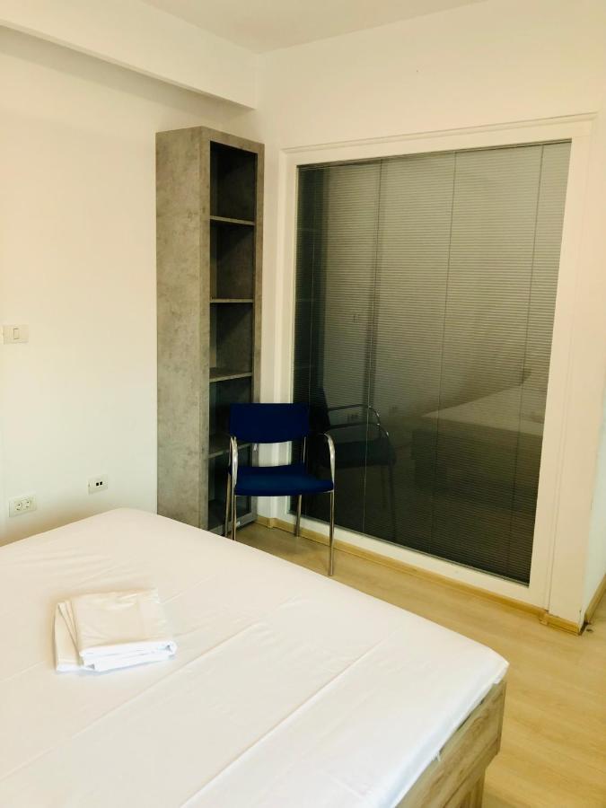 Ultra-Central Modern And Big Apartments In Union Square U41-U44 Timisoara Exterior photo